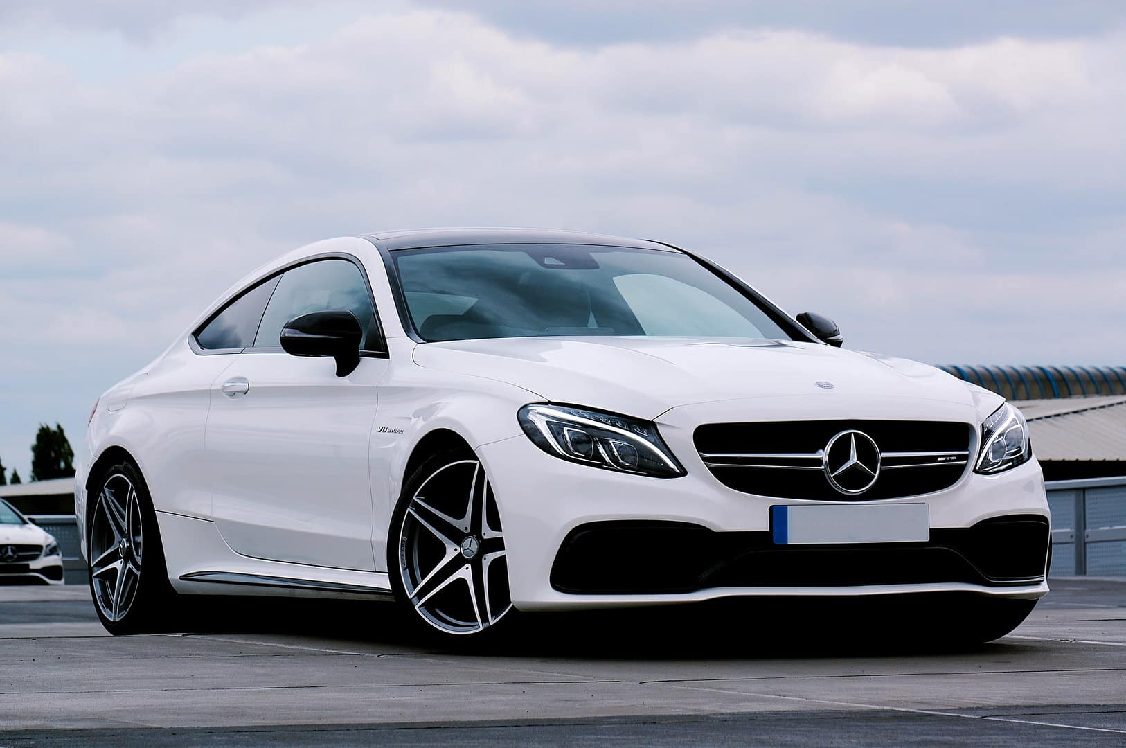 A cobertura de carro reserva para um seguro de automóvel